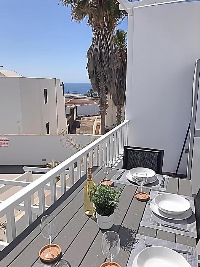 2 Bedroom Atlantic View Apartment Puerto del Carmen  Exterior photo